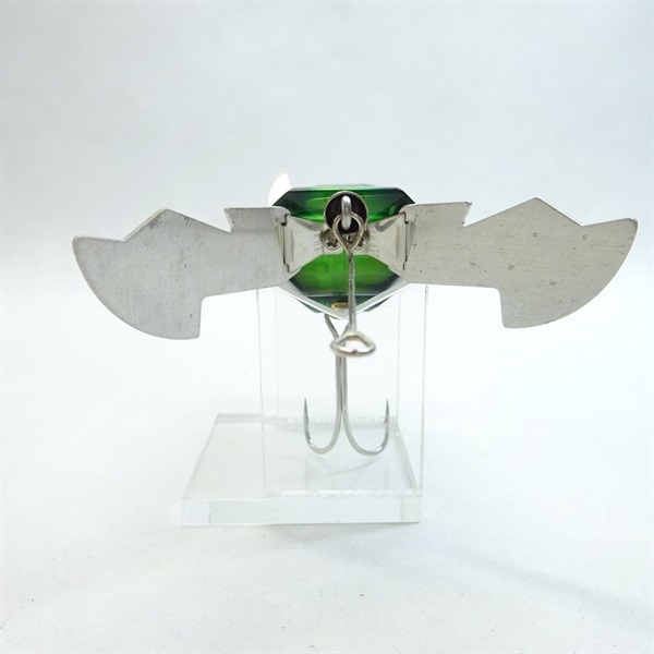 ガンディーニ．